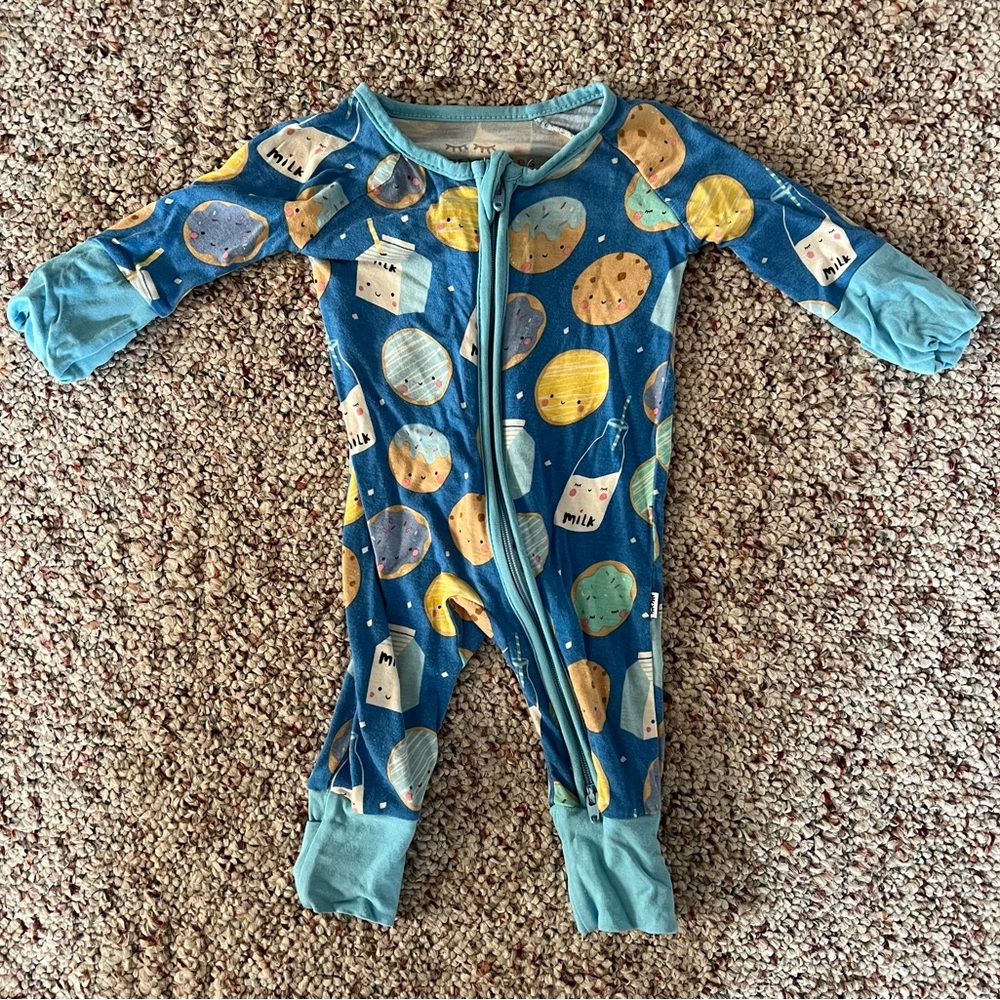 LITTLE SLEEPIES PREEMIE- Blue Milk and Cookies. Good used condition!